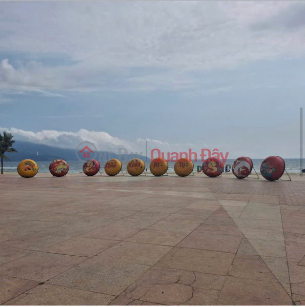 - Land facing Vo Van Kiet, located between the center of My Khe beach 2 and Pham Van Dong. Sales Listings