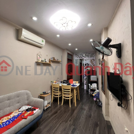 Mini apartment on Giap Nhat street, car park 52m2 2 bedrooms 2wc 1 kitchen guest 1.1 billion VND _0