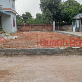 Beautiful land lot in Dong Yen Quoc Oai 150m2, the owner sent it for sale to consider finalizing it _0