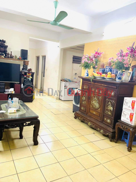 Property Search Vietnam | OneDay | Residential Sales Listings | NAM TRUNG YEN APARTMENT RARE HOUSE FOR SALE, 108m, 3 bedrooms, 2 bathrooms, CHEAPEST SERVICE FEES IN HANOI