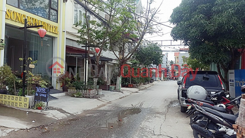 Land for sale on Thu Trung 2 - Van Cao street, area 90m, road 12m, PRICE only 2.43 billion _0