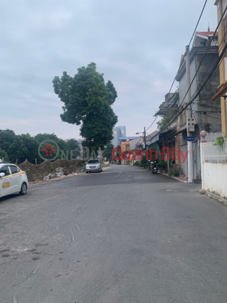 Property Search Vietnam | OneDay | Residential | Sales Listings Immediately own residential land, prime location, Da Ton, car corner lot, neighbor Vin 50m, frontage 5m, price 2 billion 45