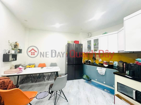 BEAUTIFUL 5 storey house - SMALL MONEY - 40M to VO CHI Cong street _0