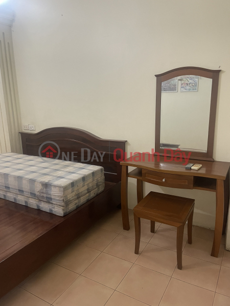 Apartment for rent, 2nd floor, lane 805 Giai Phong, 50m2, 2 bedrooms, 6 million | Vietnam Rental | đ 6 Million/ month