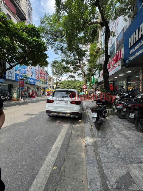 KHÁCH SẠN MẶT PHỐ MAI HẮC ĐẾ - 8 TẦNG THANG MÁY ĐẸP NHẤT PHỐ VỚI DIỆN TÍCH 115M GIÁ - VỊ TRÍ CỰC VÍP KHÔNG _0