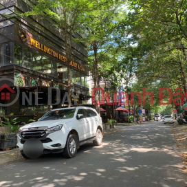 Selling 5 adjacent lots, corner 2 street frontages near Dong Khoi street, near Dong Nai University. Price 52 billion! _0