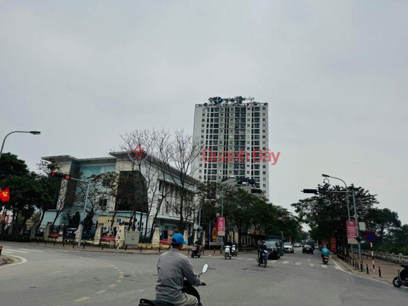 đ 7,1 tỷ, NHÀ 5 TẦNG ĐẸP– 43m – GIÁ HIẾM – TIỆN ÍCH NGẬP TRÀN - HÀNG XÓM VIN 7.x TỶ