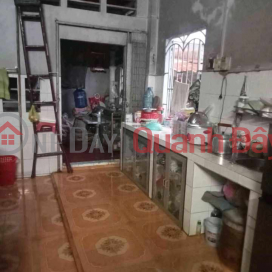 BÁN NHÀ MẶT PHỐ.78 M2.GIA 3Ty còn thương lượng lại giá với người thiện chí _0