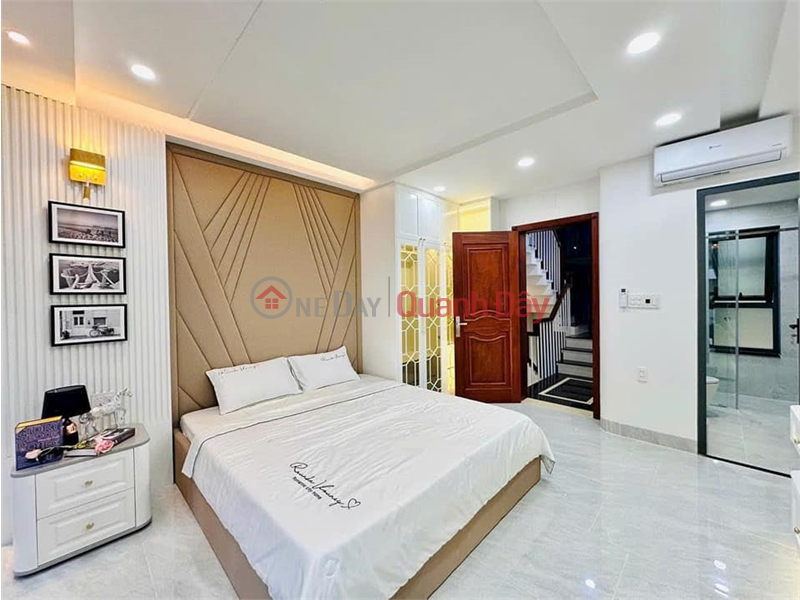 đ 12 Billion, Super Product 5 Floor Elevator, High Quality Furniture. Area 80 Apartment Nguyen Tu Gian