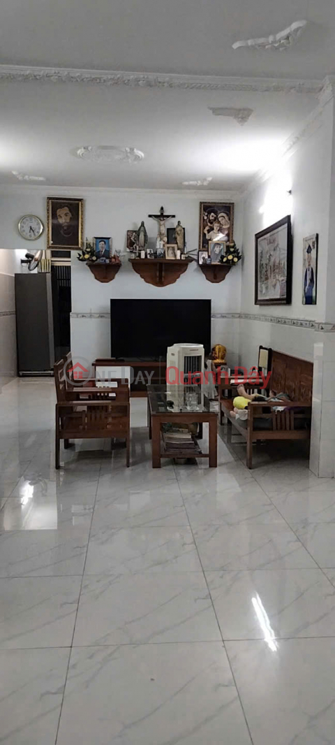 Owner selling private house in Dong Hung Thuan, District 12 - House with 2 street frontages - Alley accessible by car. _0