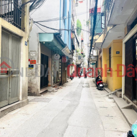 House for sale in Kham Thien - Dong Da, 23m2*5 floors, corner lot - near the street - ONLY 5.9 BILLION _0