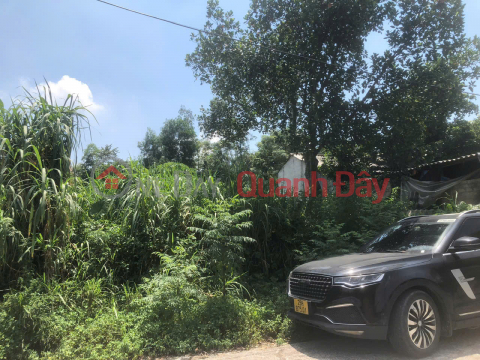 ONLY OVER 3 BILLION VND LAND LOT OF 360M2 (OWNER) NEAR SON TAY AIR DEFENSE AND AIR FORCE ACADEMY _0