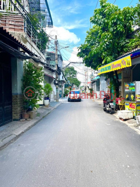 Business Frontage Nguyen Duy Cung Go Vap Vietnam, Sales đ 30 Billion