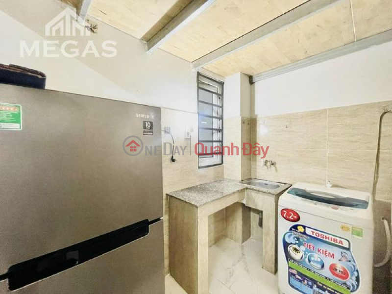 Fully furnished Duplex apartment on Hoang Hoa Tham street (near Hoang Van Thu park),Vietnam, Rental đ 3.7 Million/ month