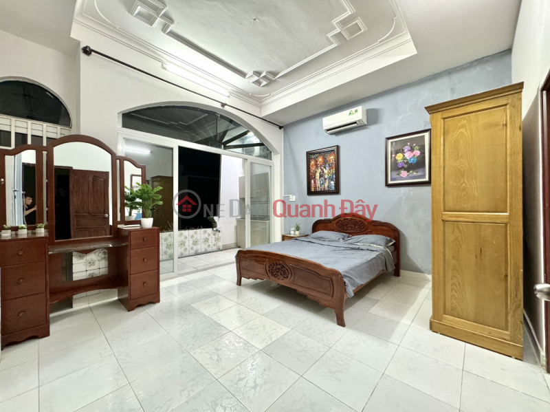 đ 23 Million/ month | EXTREMELY BEAUTIFUL 3-STORY BEDROOM HOUSE - CUU LONG STREET