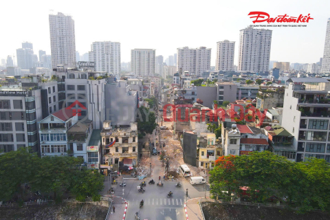 Bán nhà măt ngõ 381 nguyễn khang DT 46m2 xây 5 tầng, mt 5 giá 21,8 tỷ _0