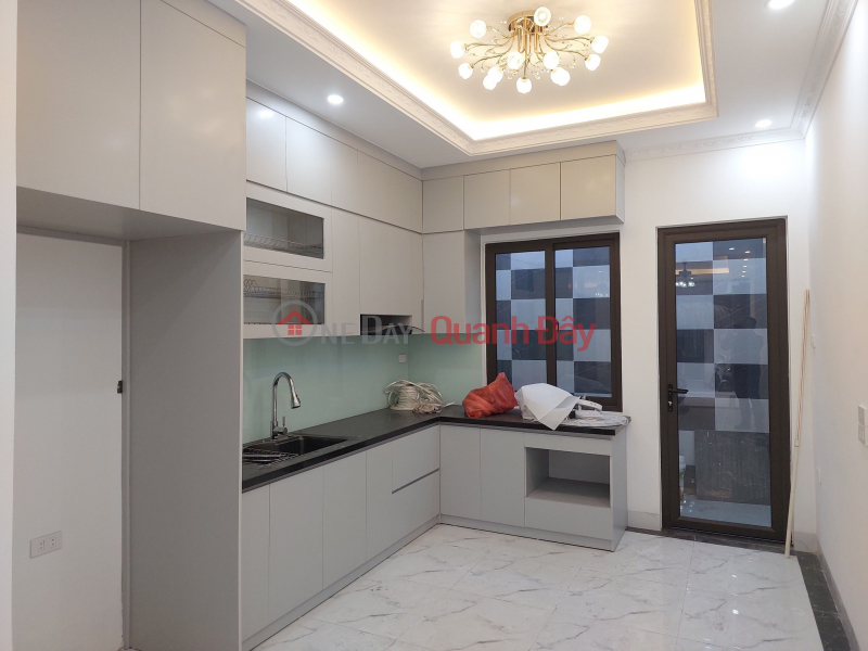 Property Search Vietnam | OneDay | Nhà ở Niêm yết bán, NHÀ ĐẸP PHỐ BỒ ĐỀ, DT 58M, 5TẦNG, GIÁ 6 TỶ 6 NGÕ THÔNG Ô TÔ ĐỖ CỬA,VÀO NHÀ, GẦN PHỒ HỒNG TIẾN,