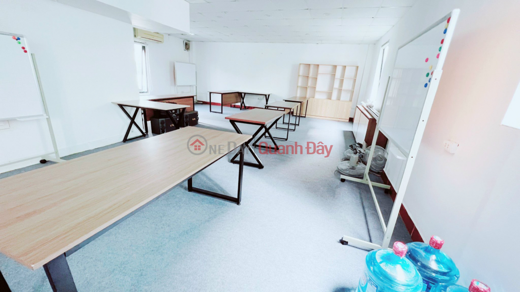 100M2 OFFICE FOR RENT FOR ONLY 18M IN TRUNG KINH, CAU GIAY., Vietnam | Rental ₫ 18 Million/ month