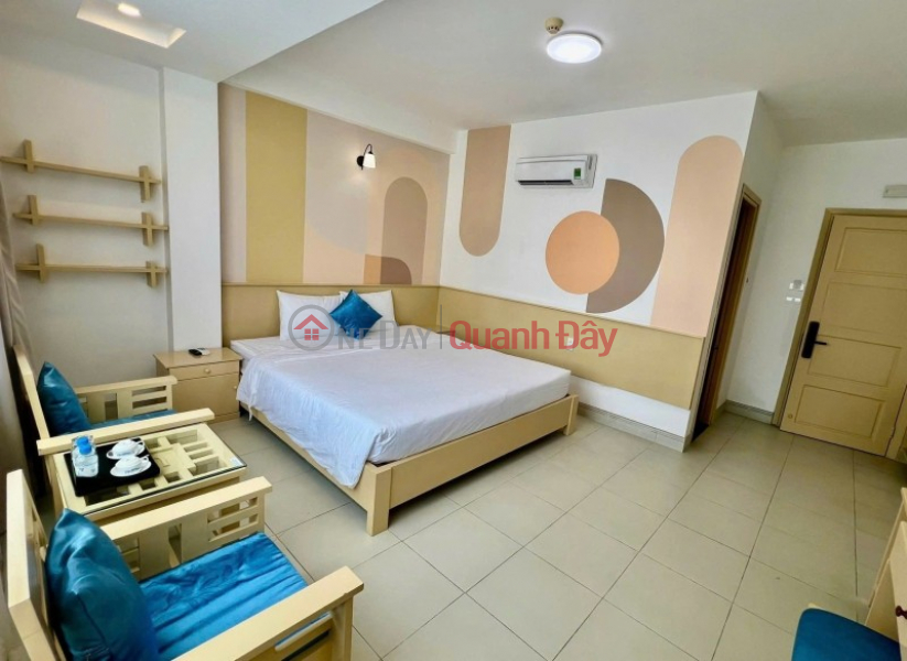 ► Khách Sạn gần Bãi Tắm Mỹ Khê, trục đường lớn, 115m2, 8 tầng, đang KD ổn định Niêm yết bán