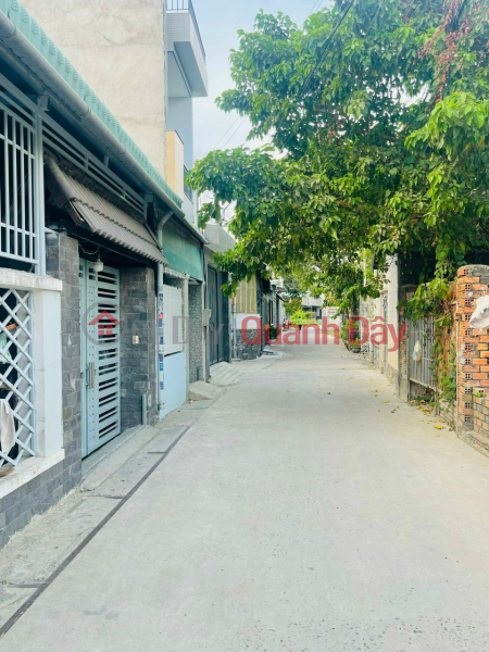 đ 3.6 Billion, House for sale near Tan Phong residential area, 5m x 40m, motorway only 3ty6