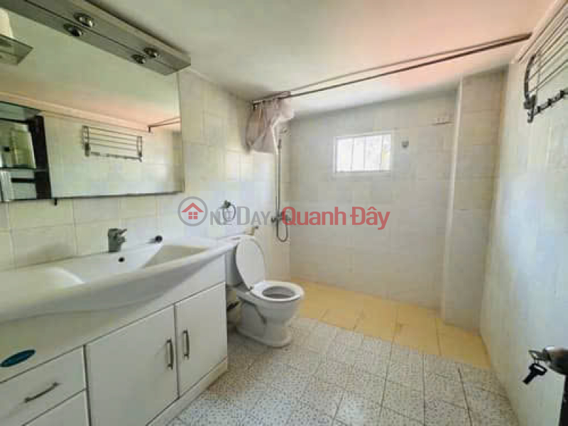 284 MILLION VND DOI CAN HOUSE, 2 FRONTS, 93M ALLEY, 4 FLOORS, CAR ACCESS, PRICE 26.5 BILLION VND 0878168006 | Vietnam, Sales đ 26.5 Billion