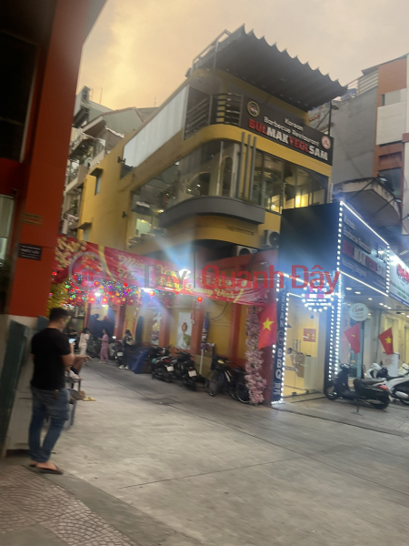 SUPER PRODUCT - CORNER HOUSE FOR SALE HOMESTAY 60 MILLION\\/MONTH 200M FROM BUI VIEN STREET, ALWAYS FULL OF CUSTOMERS, ONLY 8 BILLION Sales Listings