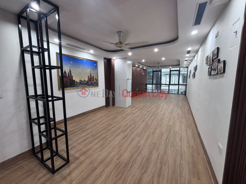 Plot 5m from the street front, Nguyen Chanh 60m 7 floors, elevator, great business, 40 billion Vietnam Sales đ 40 Billion