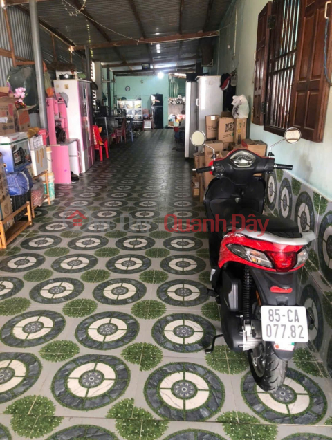 HOT HOT BEAUTIFUL LAND LOT - GOOD PRICE, NEED TO SELL QUICKLY LAND LOT WITH AVAILABLE 4-STORAGE HOUSE in Ninh Hai district, Ninh Thuan province _0