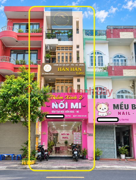 House for rent on Tan Son Nhi street, 68m², 4 floors, 29 million VND - near intersection and apartment building. Rental Listings