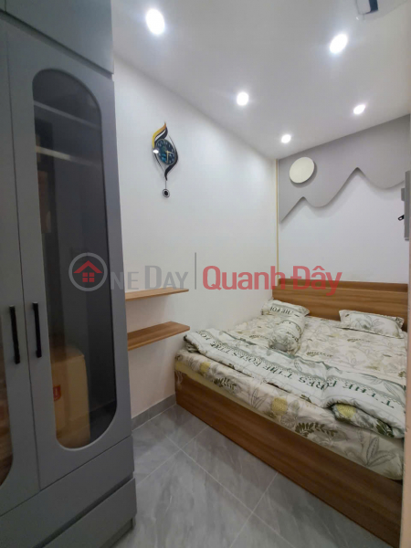 Nhà Gò Vấp dọn vào ở ngay - Tặng full nội thất, gần chợ Tân Sơn Nhất, hẻm thông thoáng, chưa đến 6 tỷ | Việt Nam | Bán đ 5,8 tỷ