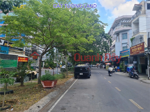 Chính Chủ bán nhà Số 10 ĐÀM THẬN HUY, ngay chợ Tân Hương. Giá TL tốt. _0