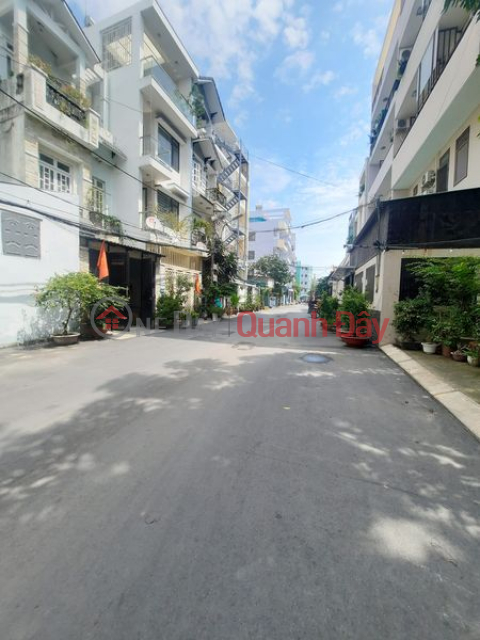 4 LOTS OF LAND FOR RESIDENTIAL CAR CAR 496 DUONG QUANG HAM THONG WITH PHAM HUY THONG. AFTER FACILITIES 1 APARTMENT, DESIGN _0