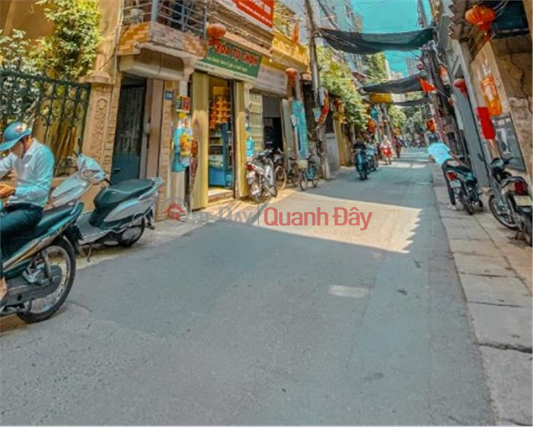 Truong Dinh's house is on a corner lot, there is no car, business and investment is about 4 billion, Vietnam, Sales ₫ 4.5 Billion