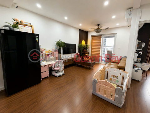 Owner selling a 2-bedroom apartment at 90 Nguyen Tuan, Thanh Xuan - Central location, complete amenities. _0