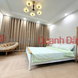 Cực hiếm! Bán nhà Lò Đúc dưới 10 tỉ mà ô tô vào nhà, 30m2, 4 tầng, mặt tiền rộng 5.7m _0