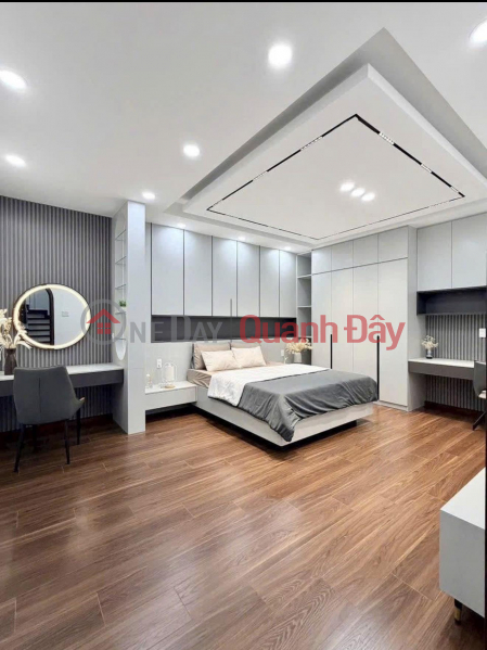 **Bán nhà mặt tiền Hiệp Nhất; phường 4 Tân Bình; (4*19m) - 5 tầng | Việt Nam Bán đ 11,5 tỷ