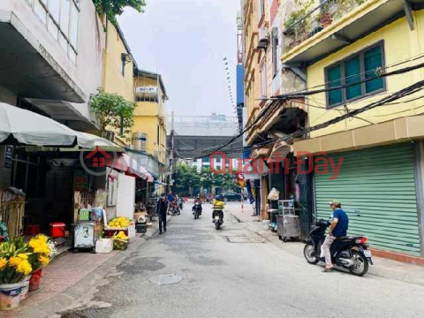 HOUSE FOR SALE IN DE MINH KHAI STREET (LINHVU-676649459)_0