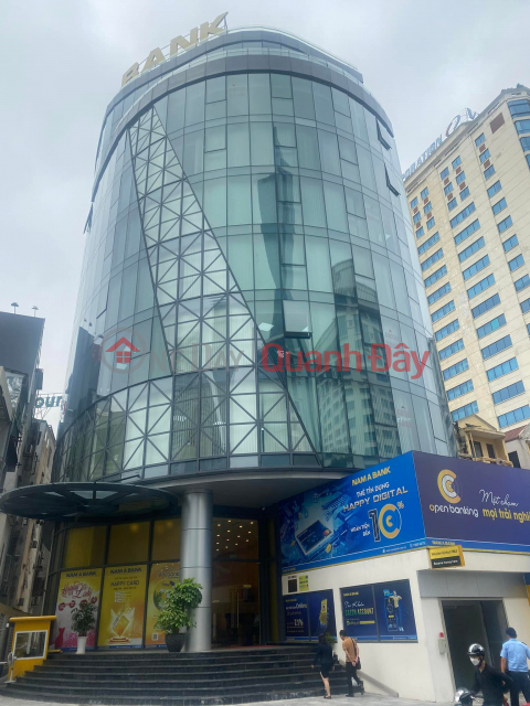 TOÀ BUILDING 12 TẦNG NGUY NGA PHONG CÁCH CHÂU ÂU _0