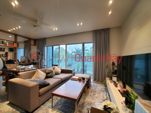 Golden Westlake apartment for rent at 162A Hoang Hoa Tham, Ba Dinh District, Hanoi. _0