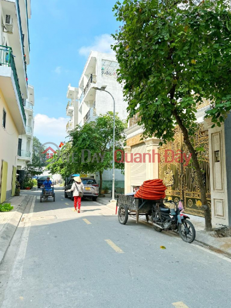 NEXT TO MARKET - NEAR BINH HUNG HOA WARD COMMITTEE - NATIONAL HIGHWAY 1A - 54M2 - 4 FLOORS - CAR CAN SLEEP INSIDE THE HOUSE PRICE 6.5 BILLION Sales Listings