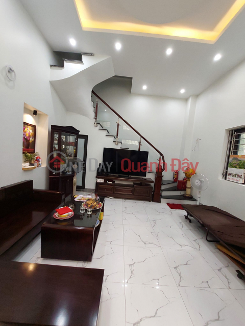 House for sale on Hang Dieu street, 90m2, 4 floors, 48 billion, car access, top business, 840 million\/year _0