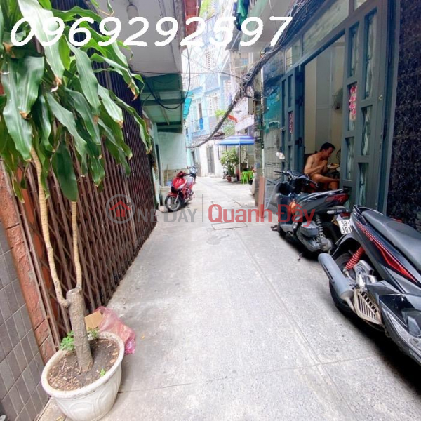 Property Search Vietnam | OneDay | Residential Sales Listings 2BR, 3BA House In District 10 - RIGHT AT LY THAI TO ROUNDABOUT - ONLY ABOVE 8 BILLION