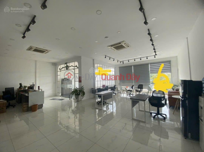 2-storey house for rent on 2\\/9 street, Hoa Cuong Bac Ward, Hai Chau District, Da Nang City | Vietnam Rental, đ 45 Million/ month