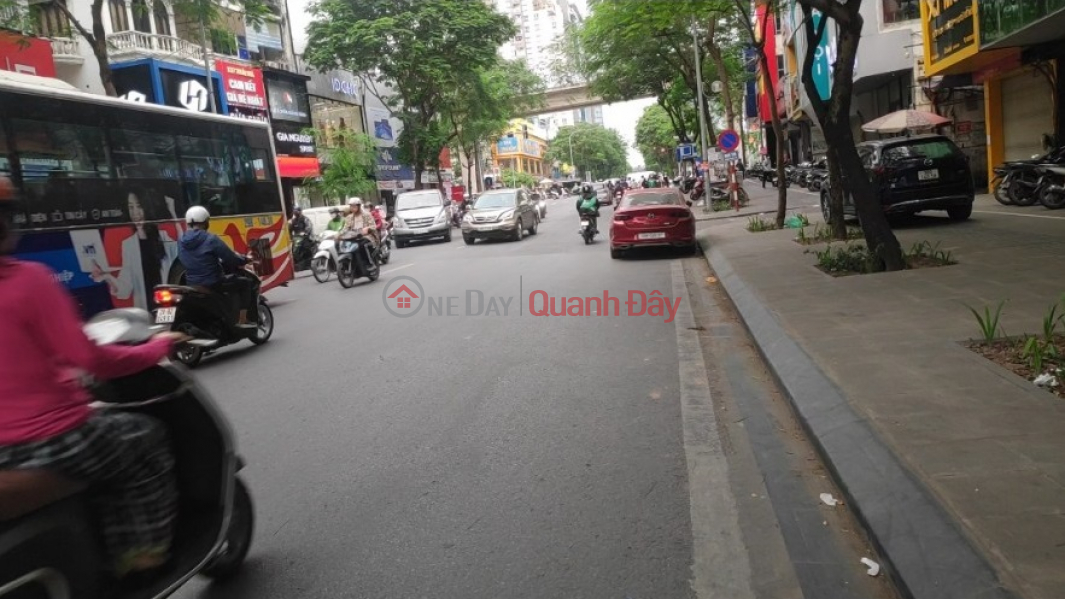 Property Search Vietnam | OneDay | Nhà ở Niêm yết cho thuê | Cho thuê nhà mặt phố Thái Hà, Đống Đa 85m2, 5 tầng, MT 5m