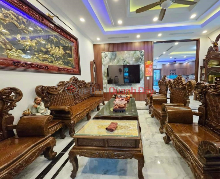 Property Search Vietnam | OneDay | Nhà ở, Niêm yết bán ► Nhà Mặt Tiền Đường 30/4 288m2 ngang 10m, 3 tầng đẹp, 32.9 tỷ
