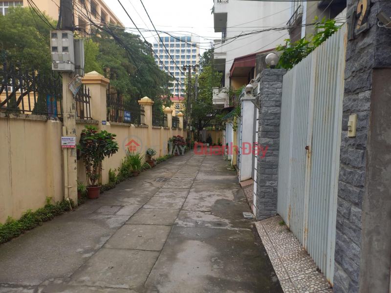 109m Front 4m Nhe 10 Billion Hoang Quoc Viet Cau Giay Street. Parking Lot Stop Day and Night. Apartment Construction Investment Price | Vietnam Sales đ 10.5 Billion