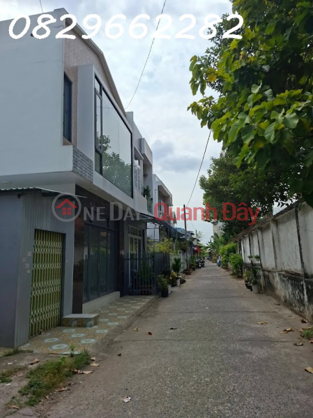 đ 1,7 tỷ, Bán nhà mặt phố Sa Đéc, Đường Cặp Bệnh viện Sa Đéc. DT 49m2, Sổ hồng, giá 1.7 tỷ.
