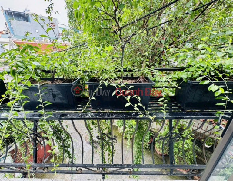  Please Select Residential Sales Listings đ 11.95 Billion