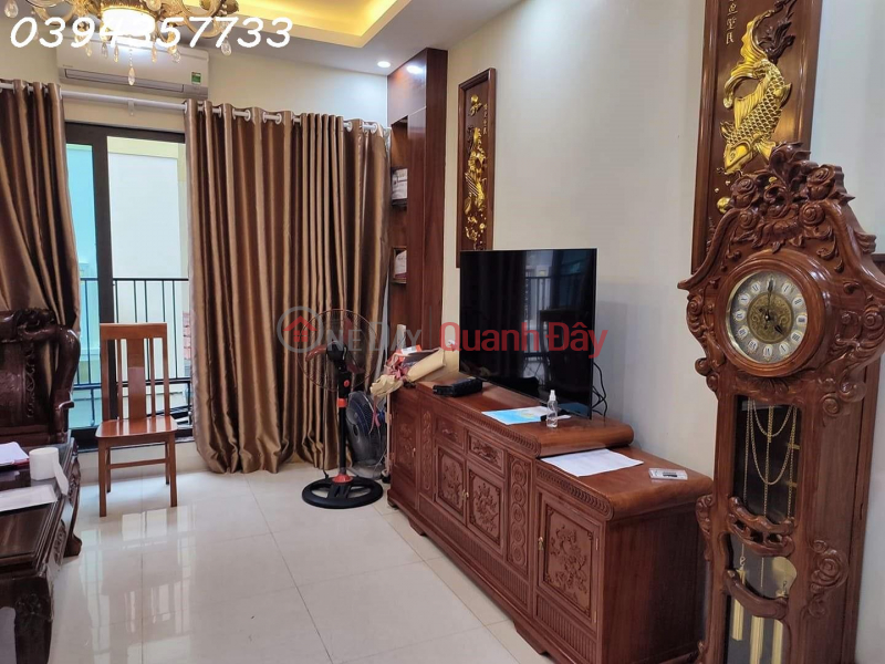 House for sale in Khuc Thua Du, 3 steps to Cau Giay park, beautiful interior, 45m2, over 9 billion Sales Listings