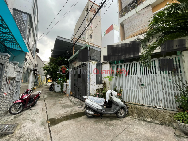 4-storey house for sale, 4m wide, 4.5m car alley, Tan Thang Street, Tan Phu - 4 bedrooms Sales Listings